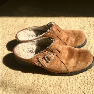 Ugg fleece-lined mules